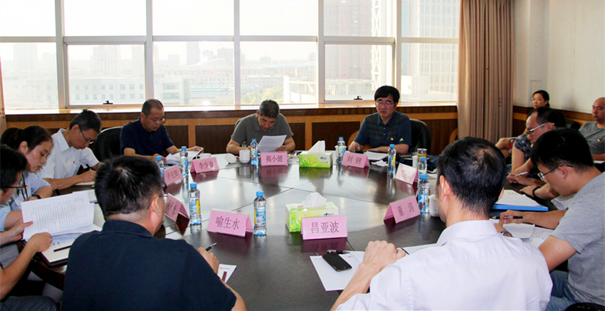 银河娱乐公司党委书记、董事长揭小健出席2017年度高发展领导班子和领导人员考核会议1_副本.jpg 银河娱乐公司党委书记、董事长揭小健出席2017年度高发展领导班子和领导人员考核会议1_副本.jpg