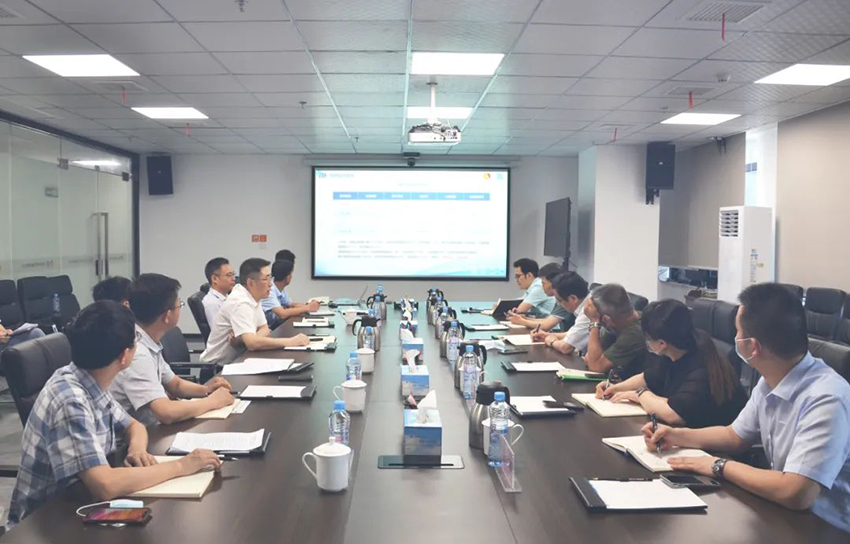 曾昭和一行到天然气银河娱乐调研指导生产经营工作.jpg 曾昭和一行到天然气银河娱乐调研指导生产经营工作.jpg